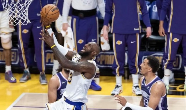 全面满足不同玩家的兴趣需求。资金出入方式安全快捷-湖人128-104国王！东契奇赛后把话挑明，詹姆斯也发生了一大变化