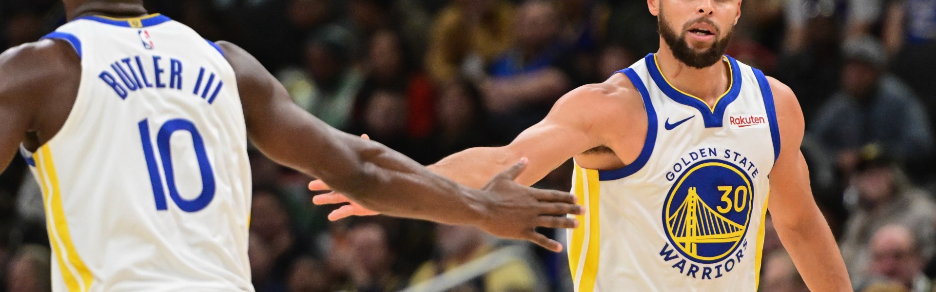 巴特勒受伤是否会改变球队方向？库里：我现在不考虑这个问题